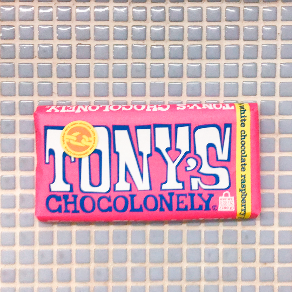 tonys chocolonely 28% white chocolate raspberry popping candy bar