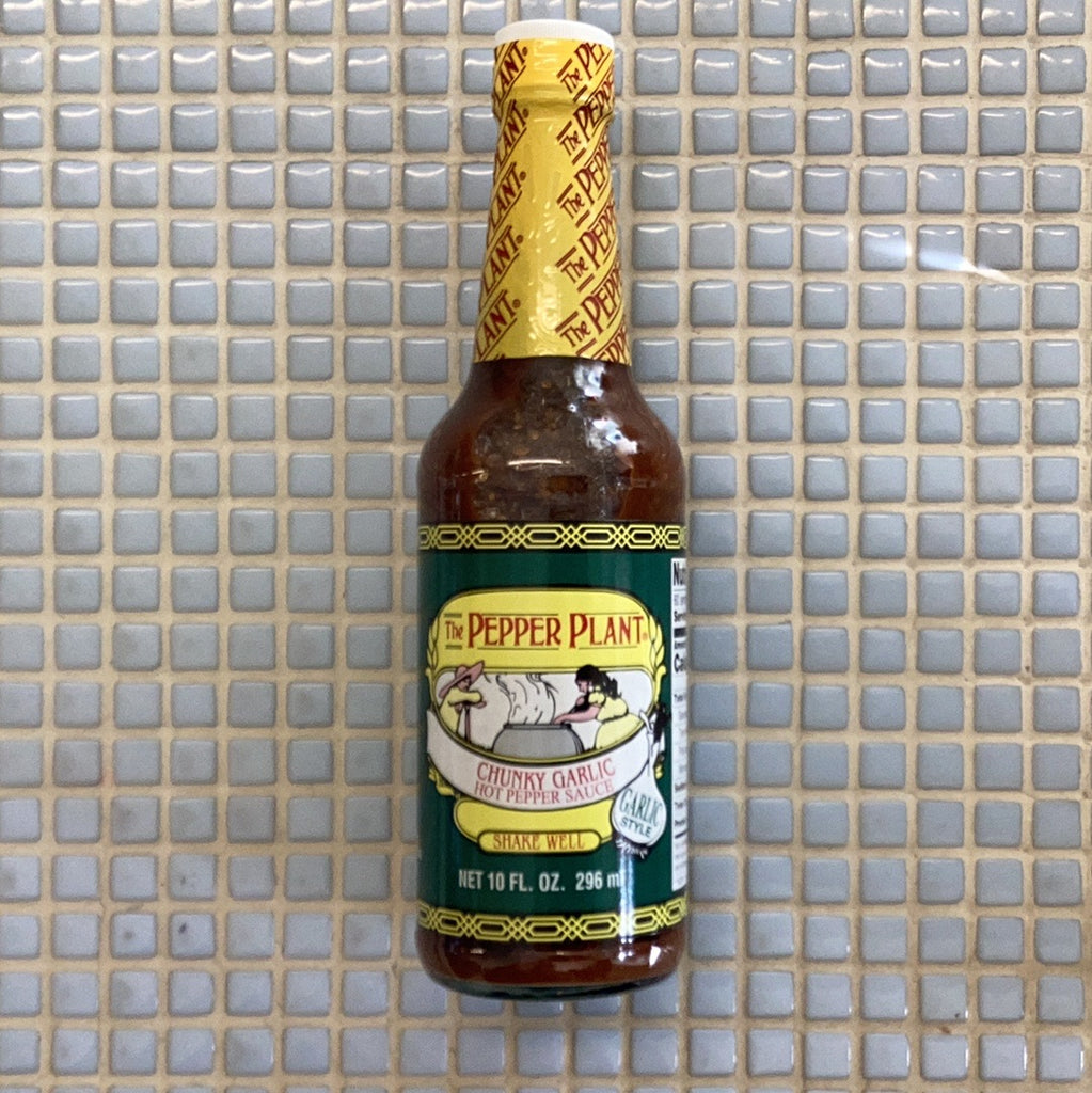 the pepper plant chunky garlic hot pepper sauce