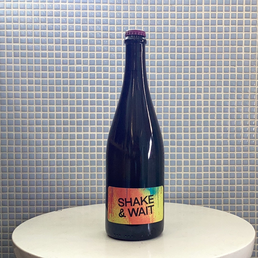 Brand Petnat ‘Shake & Wait’ white sparkling wine 2021
