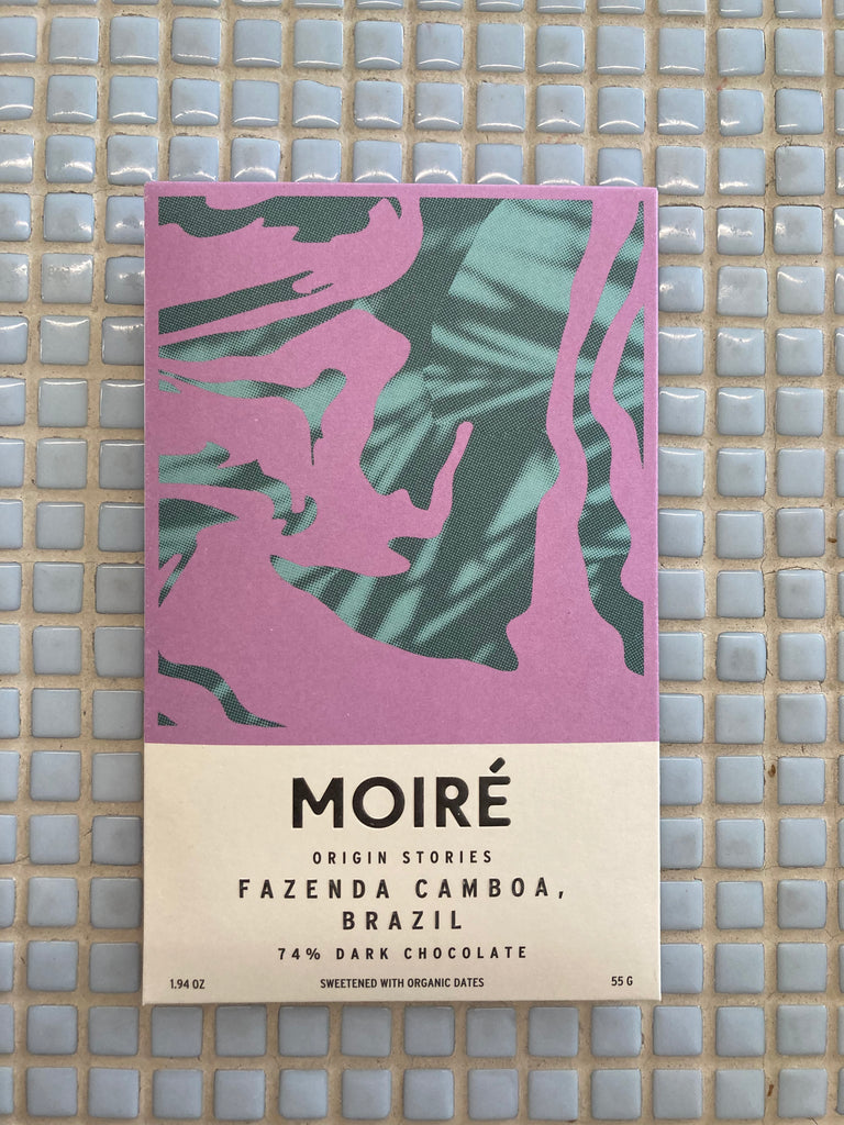 Moire ORIGIN STORIES Fazenda Camboa, Brazil 74% Dark Chocolate