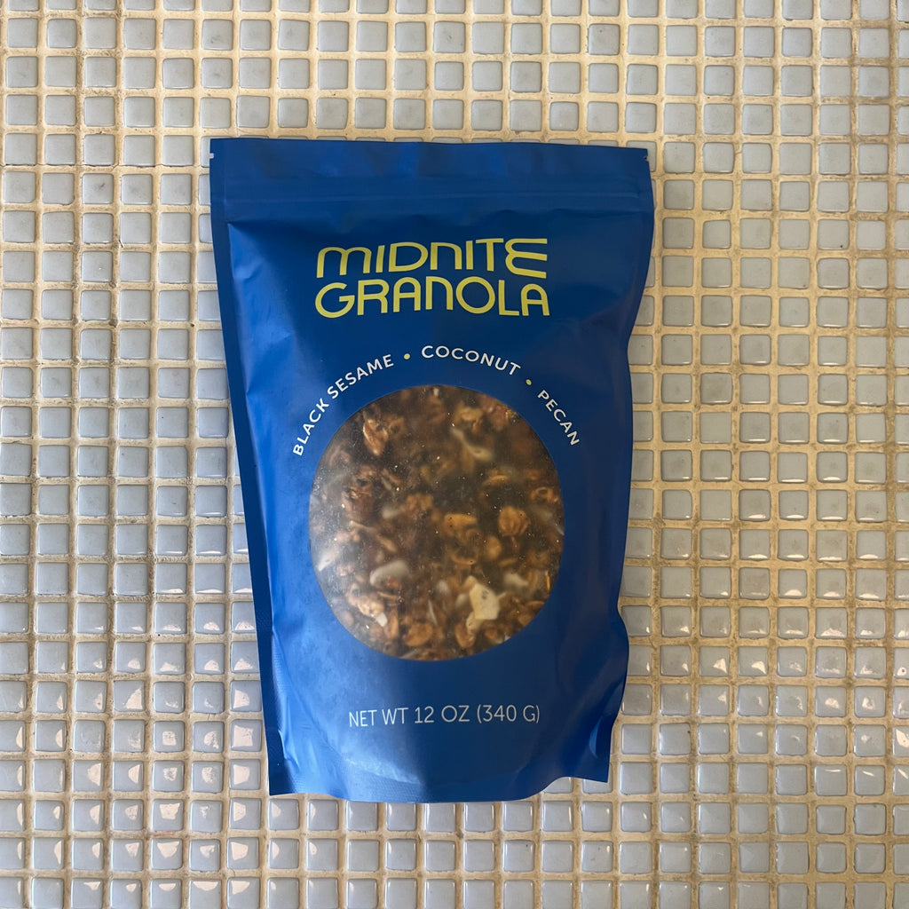 midnite granola black sesame coconut pecan