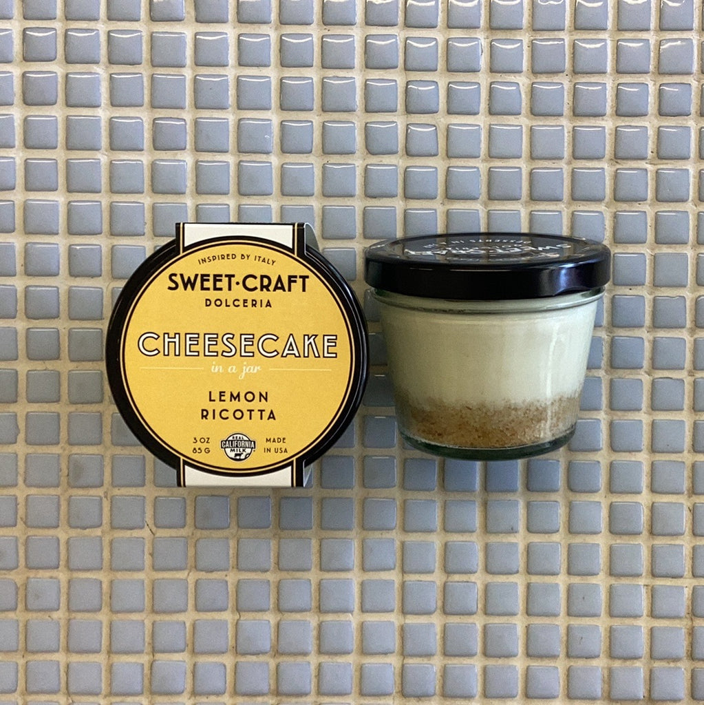 sweet craft lemon ricotta cheesecake in a jar