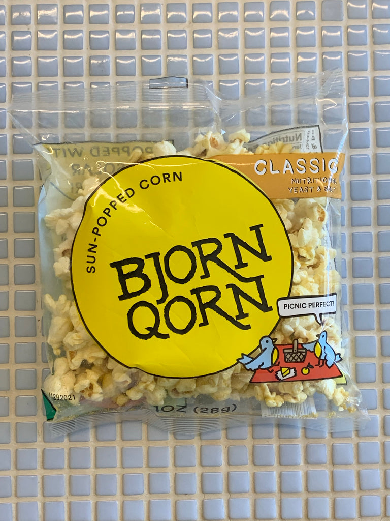 bjorn qorn pop corn with nutritional yeast and salt small