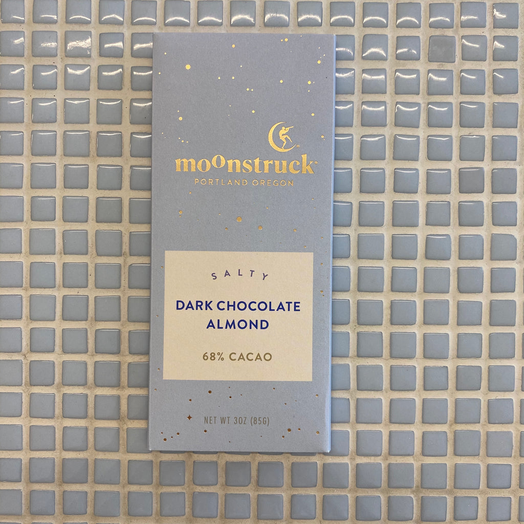 moonstruck dark chocolate almond 68%