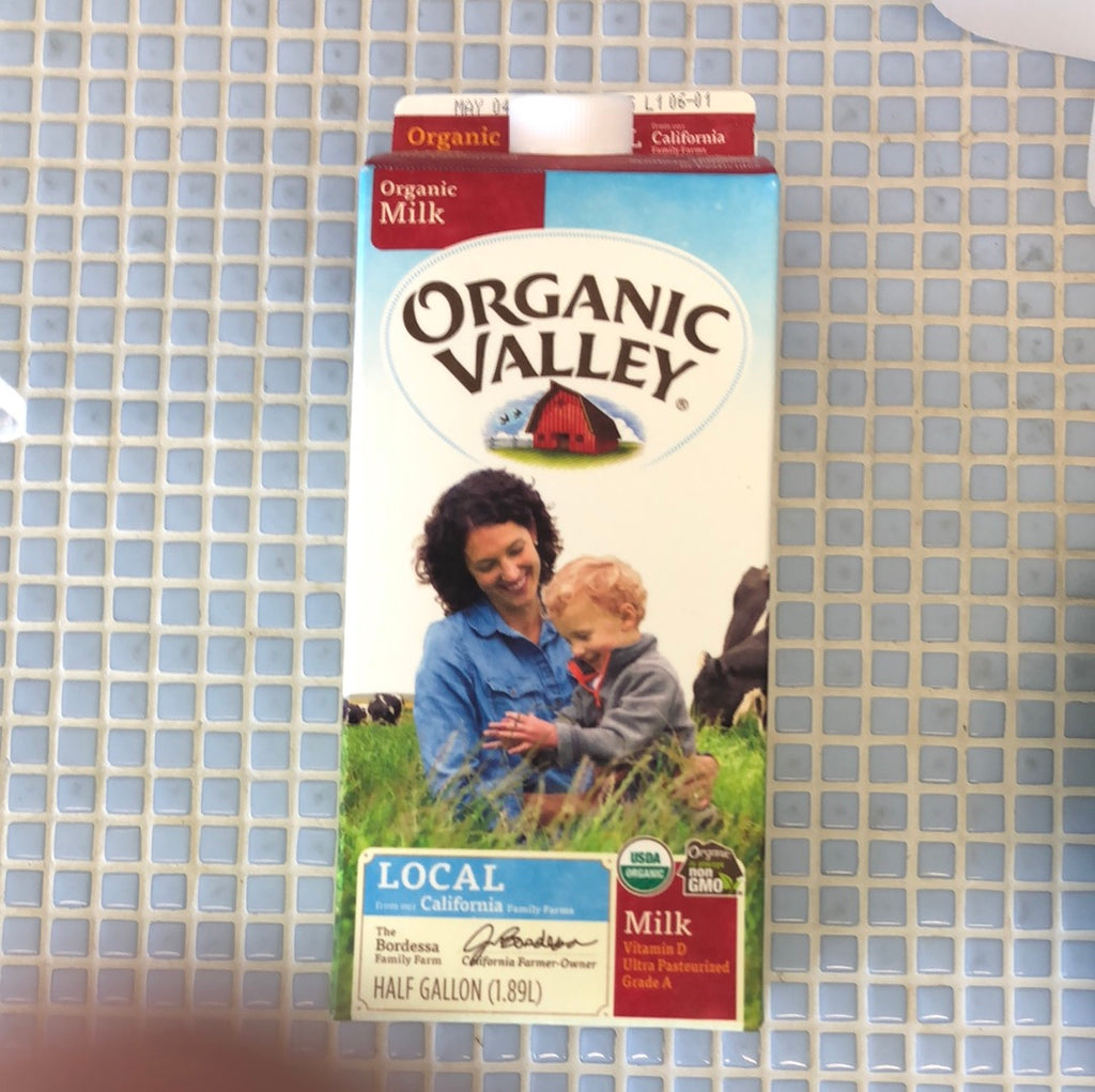 organic valley 1/2 gallon milk